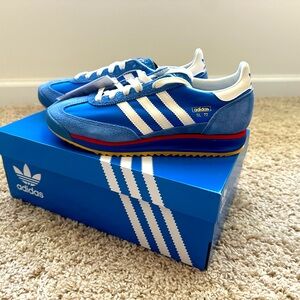 Adidas SL 72 RS

US Ladies Size 7/US Men Size 6 
Brand new in box. Never worn.